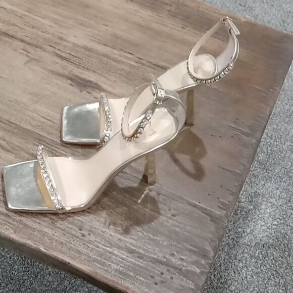 Marc Fisher "Karima" 4" stiletto heel square toe sandal size 7 NWT - Picture 5 of 8